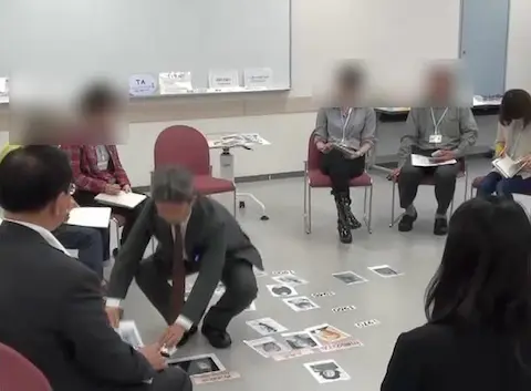 DVD本編にぼかしは入っていません。