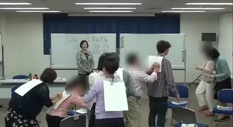 1004-8 DVD本編にぼかしは入っていません。
